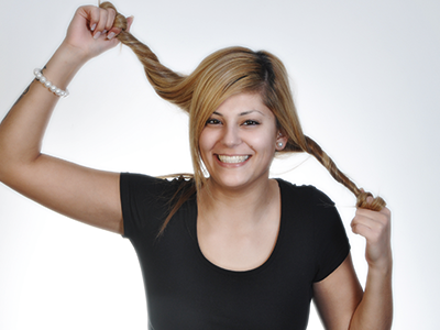 Yonca - Friseurin Yonca - Friseurin